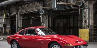 Ile pali Opel Movano?