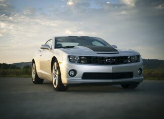 Ile pali Camaro w Gazie?