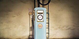 Ile oktanów ma benzyna w USA?