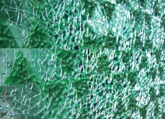 Jak uniknąć odprysków przy spawaniu?