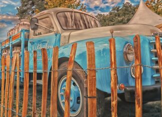 Co oznacza w Volvo T4?